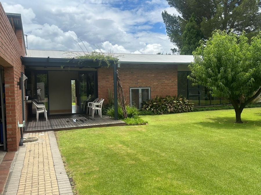 5 Bedroom Property for Sale in Vaal Power A H Free State